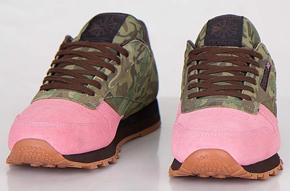 Shoe Gallery x Reebok Classic Leather Flamingos At War Another Look