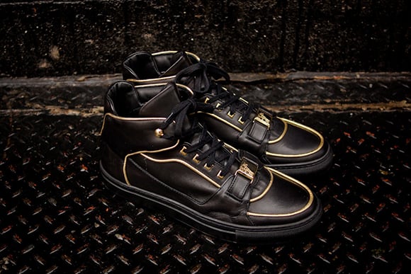 BlkGold Versaces
