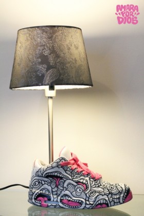 Purchase Jordan Retro 4 Black Nike Air Max 1 Ultra Essential White Black