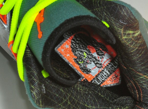 Jordan Melo M10 Christmas Closer Look