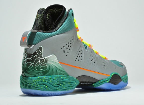 Jordan Melo M10 Christmas Closer Look