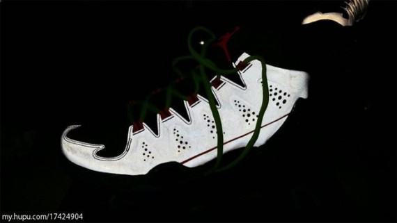 Jordan Melo M10 Christmas