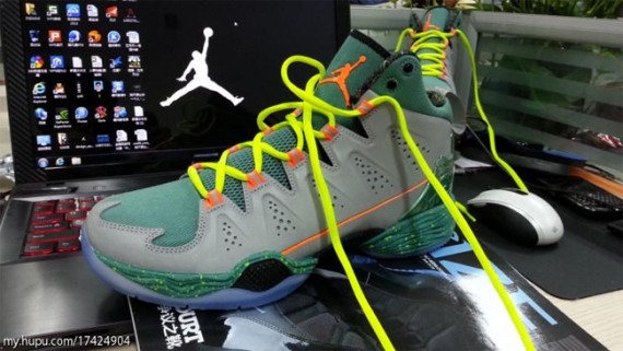 Jordan Melo M10 Christmas