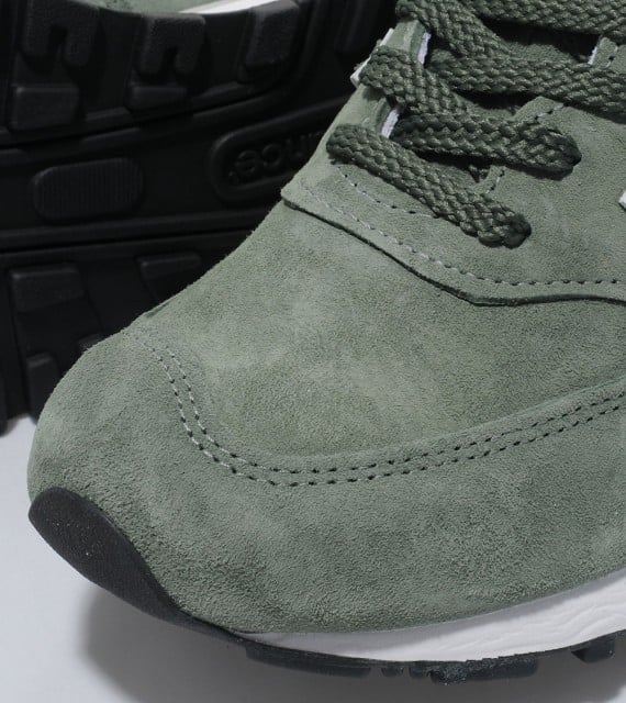 New Balance 576 WMNS Green Now Available