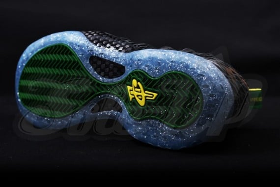 Nike Air Foamposite One Oregon Yet Another Closer Look