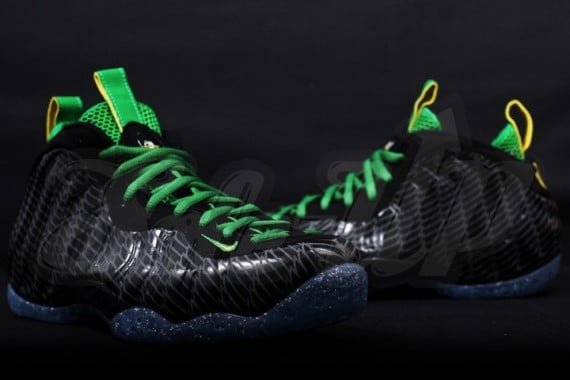 Nike Air Foamposite One Oregon Yet Another Closer Look