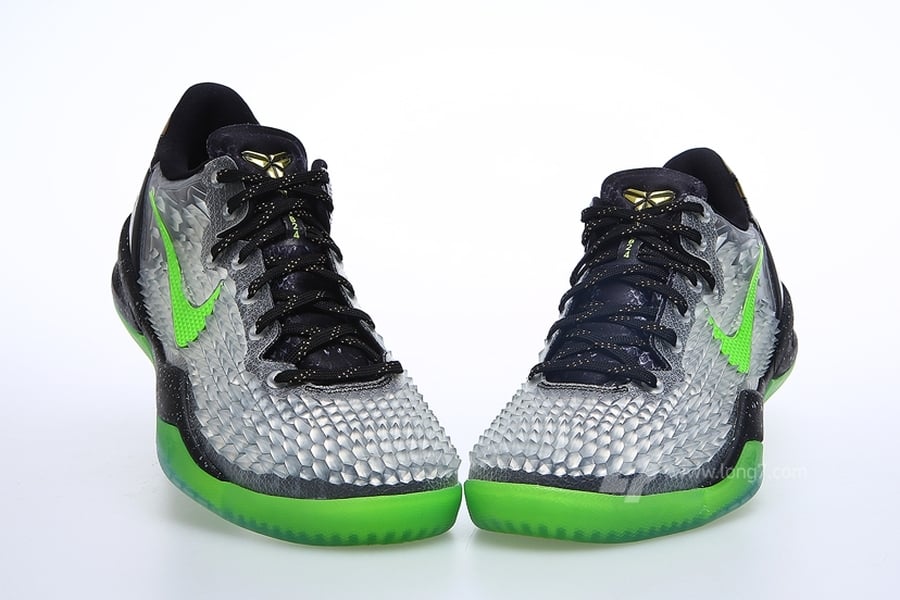 Nike Kobe VIII (8) SS Christmas | Release Date + Info