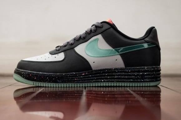 Nike Lunar Force 1 Year of the Horse Detailed Look