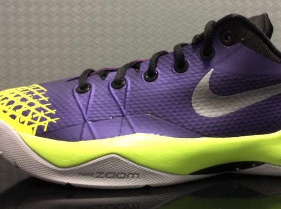 Nike Zoom Kobe Venomenon 4 – Purple – Volt