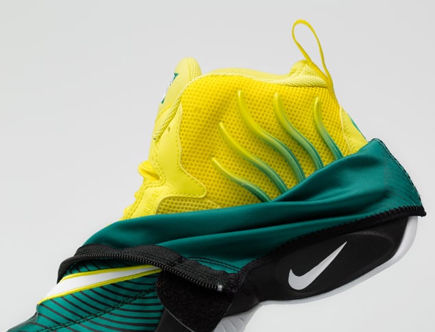 Sole Collector x Nike Air Zoom Flight The Glove QS ‘Legion Pine/Tour Yellow’ | Official Images