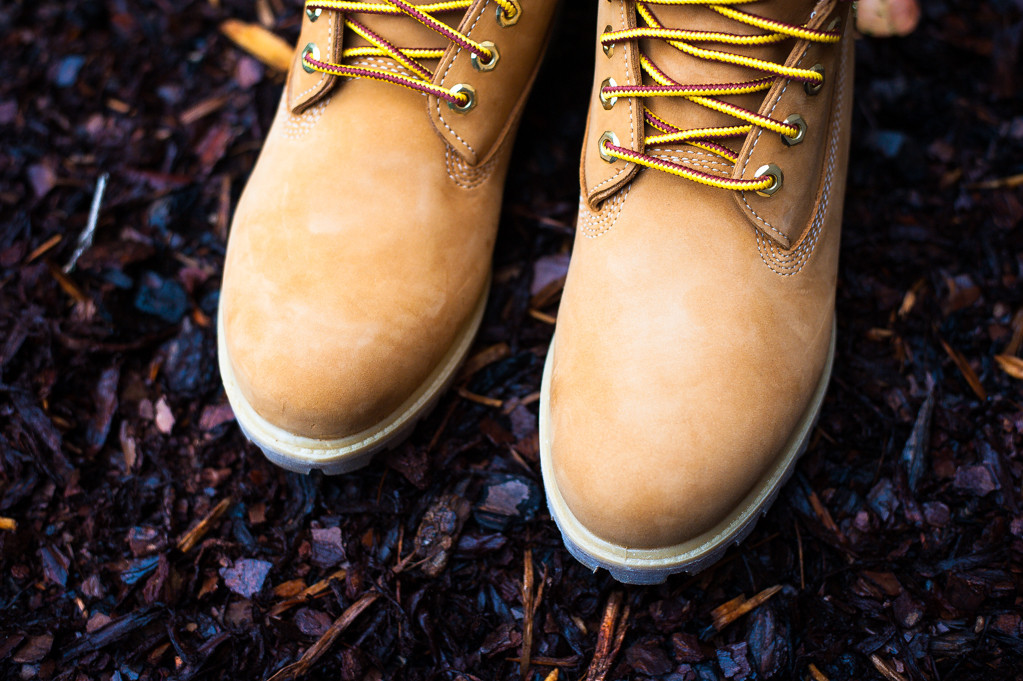 stussy-timberland-6-boot-wheat-now-available-4
