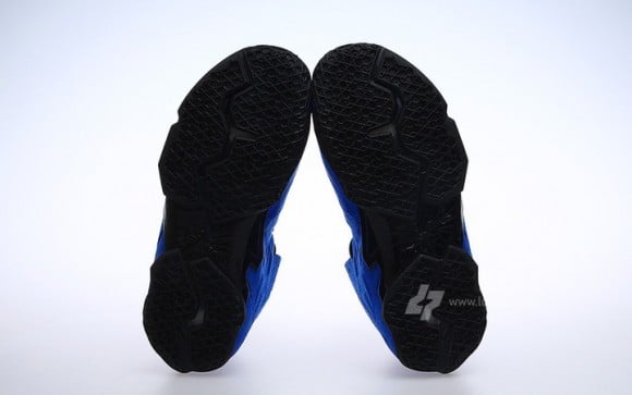 Nike LeBron 11 EXT Blue Suede Detailed Look