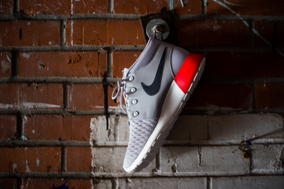 Nike Roshe Run Sneakerboot – Iron/Red