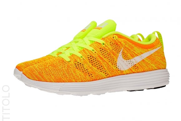 WMNS Flyknit Trainer TO
