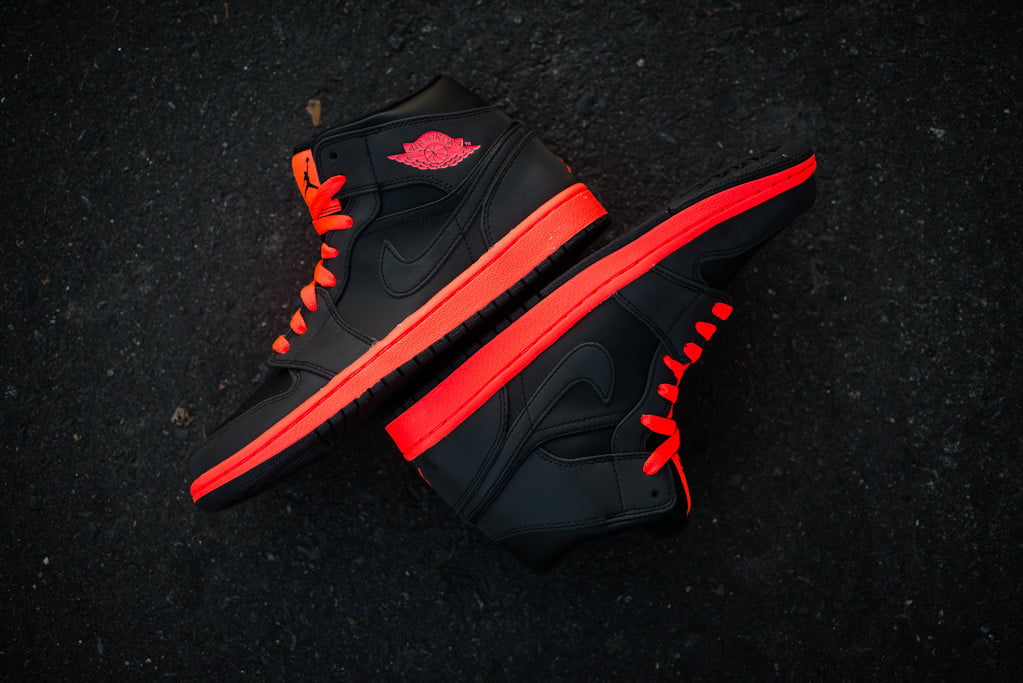 Velas Aliado exceso Air Jordan 1 Mid 'Black/Infrared 23' | SneakerFiles