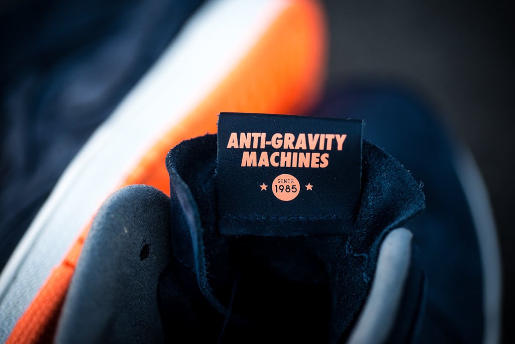 air-jordan-1-mid-nouveau-obsidian-7