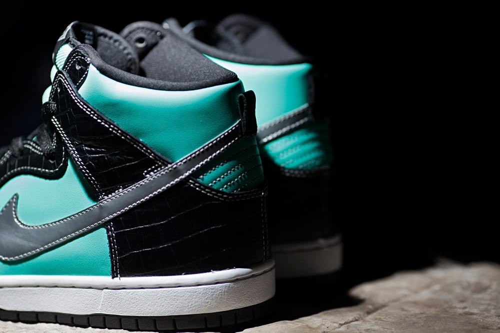 Diamond Supply Co. x Nike SB Dunk High ‘Tiffany’ | A Closer Look