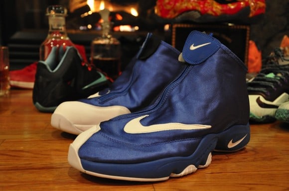 Nike Air Zoom Flight The Glove Royal Black White Another Quick Look
