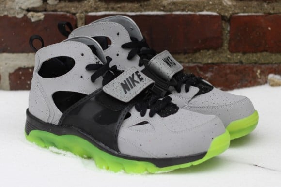 Nike Air Trainer Huarache Premium NYC