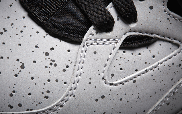 nike-air-trainer-huarache-prm-qs-cement-city-official-images-5