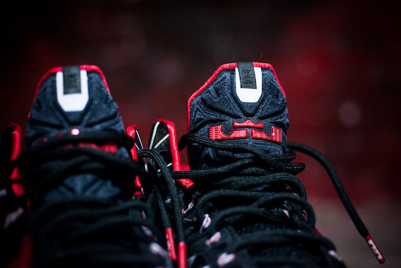 Nike LeBron 11 Graffiti Monday Reminder