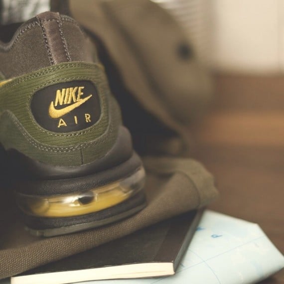 Size? x Nike Air Max 93 Army and Navy Teaser