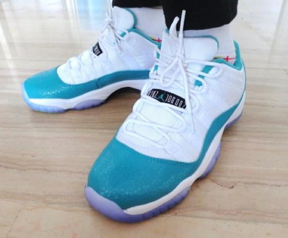 jordan 11 aqua blue