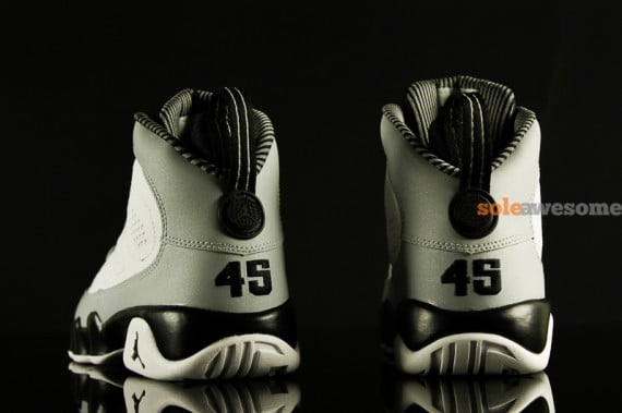 Air Jordan 9 Birmingham Barons GS Detailed Look