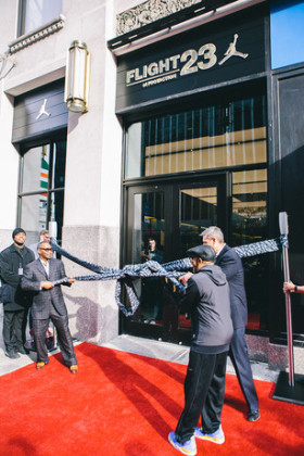 Nike Air Max 90 Atomic Mango Images Of Air Jordan V Metallic Black