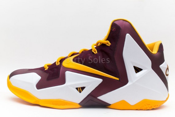 Nike LeBron 11 “Christ the King” PE