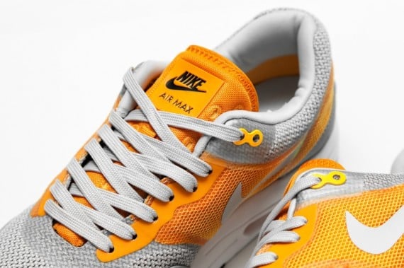 Nike Air Max 1 C2.0 Wolf Grey/Pure Platinum-Kumquat-Atomic Mango