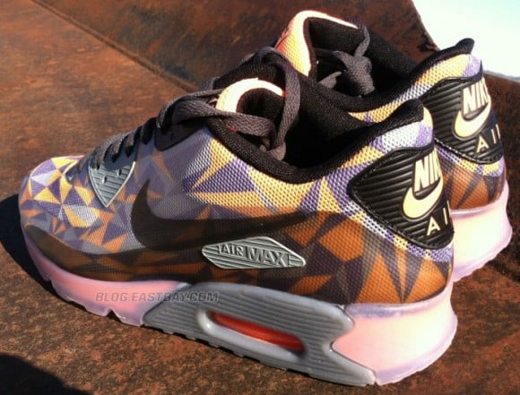 Nike Air Max 90 Ice Pack Release Reminder