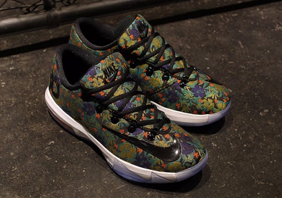 Nike KD VI (6) EXT QS Floral New Detailed Images