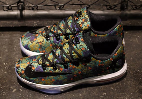 Nike KD VI (6) EXT QS Floral New Detailed Images