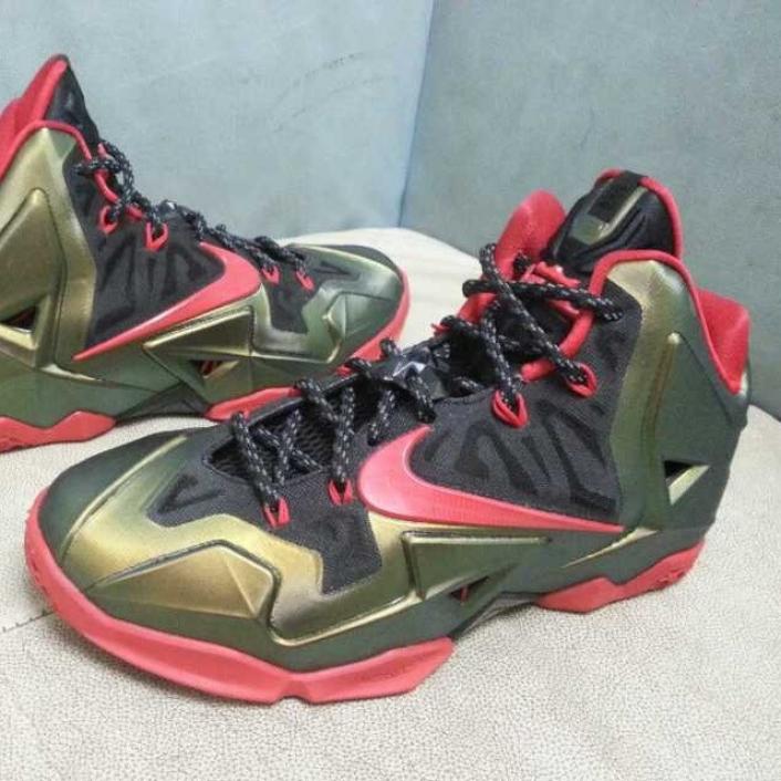 Nike LeBron XI (11) Gold Red First Look