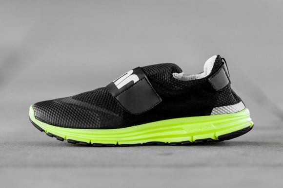 Nike LunarFly 306 Black Volt