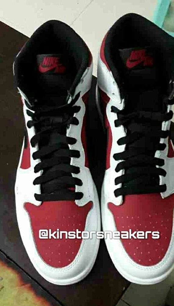 Air Jordan 1 Retro High OG White Red Black First Look