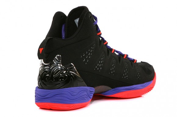 jordan-melo-m10-raptors