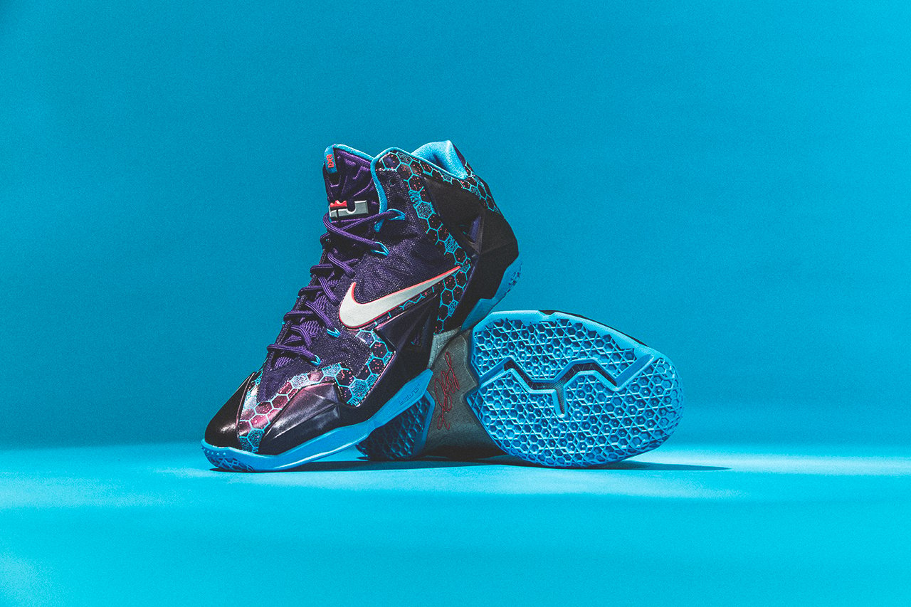 Nike LeBron XI (11) Hornets | A Closer Look