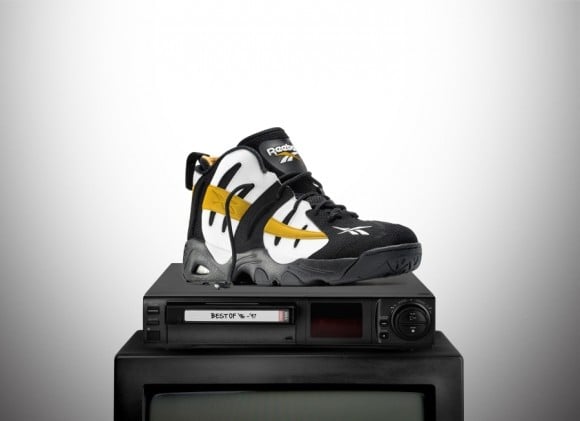 Reebok The Rail White Black Gold