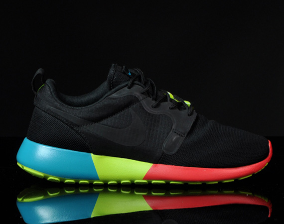 Nike Roshe Run Hyperfuse – Black/Black-Turbo Green-Venom Green