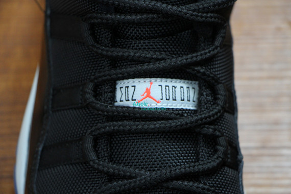 air-jordan-xi-11-low-infrared-23-new-images-9