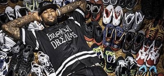 Demarcus Cousins Shows off his Sneakers