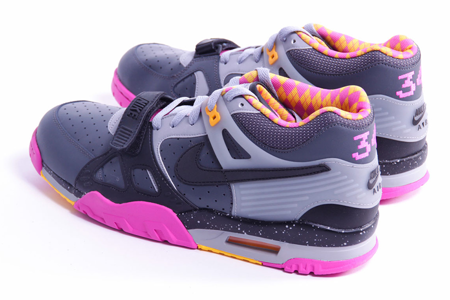 nike-air-trainer-iii-3-prm-qs-bo-knows-jockey-6