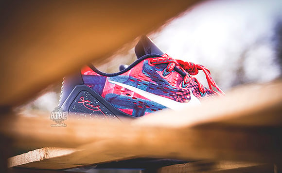 Nike Kobe 9 EM Premium QS Laser Crimson