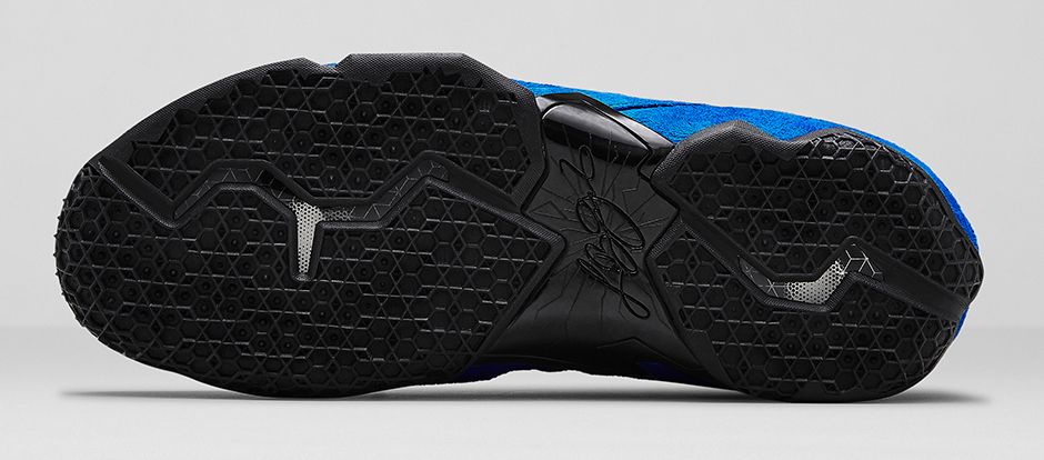 nike-lebron-xi-11-ext-suede-game-royal-black-release-date-info-8