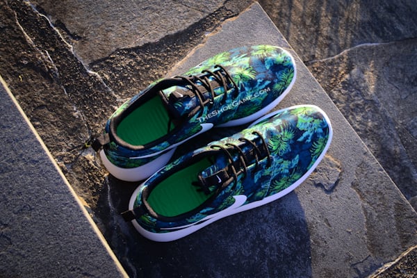 nike-roshe-run-poison-green-palm-trees-4