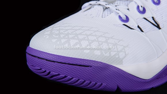Nike Zoom Kobe Venomenon 4 Inline White Black Purple