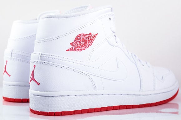 Air Jordan 1 Mid White/Infrared 23