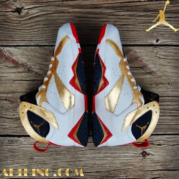 air-jordan-7-first-class-in-flight-meal-customs-by-gourmet-kickz